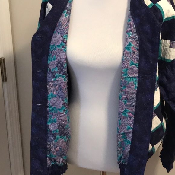 Beautifully Made Bomber Style Quilted Jacket - Picture 4 of 4